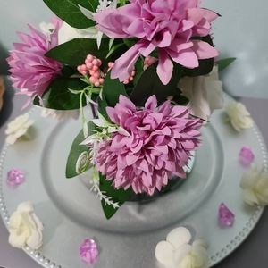 A TOUCH OF PURPLE CENTERPIECE